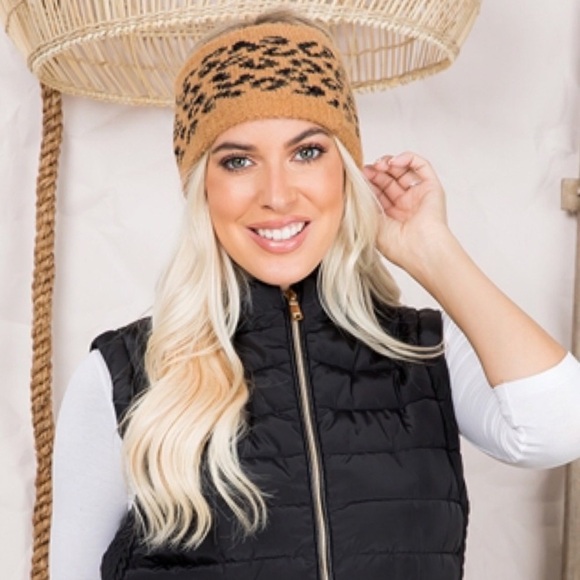 New Women’s Deep Taupe/Camel Leopard Fleece Lined Soft Ear Warmer,Head Wrap - Picture 2 of 3